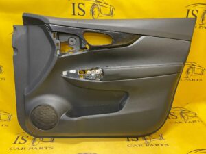 BOCZEK TAPICERKA DRZWI PRAWY PRZÓD NISSAN X-TRAIL T32