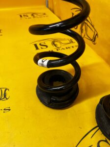 KOMPLET SPRĘŻYNY TYŁ PRAWY LEWY MERCEDES C-KLASA W206 2023R EU 2WD RWD