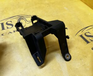 UCHWYT MOCOWANIE RADARU MARTWEGO POLA TYŁ LEWY VOLKSWAGEN GOLF VIII HB 5D