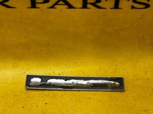 EMBLEMAT OZNACZENIE SILNIKA SDV8 RR VOGUE L405