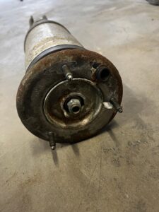 AMORTYZATOR PNEUMATYCZNY PRZÓD LEWY RANGE ROVER VELAR L560 2.0D