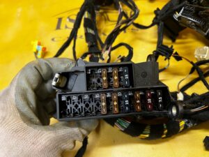 WIĄZKA INSTALACJA WNĘTRZA HARMAN KARDON 7 OSÓB MERCEDES GL X166 4.7 V8