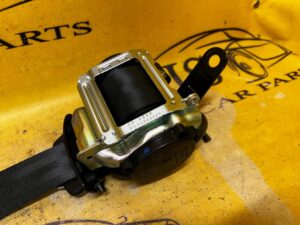 PAS BEZPIECZEŃSTWA PRAWY TYŁ FORD ESCAPE MK4 1.5 EB