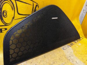 KRATKA ZAŚLEPKA GŁOŚNIKA DRZWI PRZÓD PRAWY BOSE PORSCHE PANAMERA 970 I LIFT