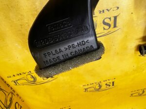 KANAŁ TUNEL NAWIEWU POWIETRZA WNĘTRZA TYŁ PRAWY FORD BRONCO 21-