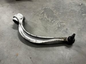 WAHACZ DOLNY DOŁ PRZÓD PRZEDNI PRAWY PORSCHE CAYENNE COUPE 9Y3 9Y0 HYBRID