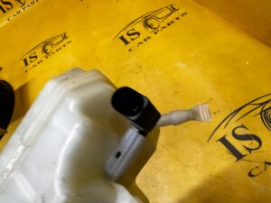 ZBIORNIK ZBIORNICZEK PŁYNU HAMULCOWEGO PORSCHE MACAN 95B