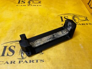 MOCOWANIE UCHWYT WSPORNIK KOMPUTERA SILNIKA ECM CHEVROLET CORVETTE C5 97-04