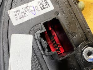 LUSTERKO ZEWNĘTRZNE PRAWE 9 PIN FORD KUGA MK3 LIFT EU SOLAR SILVER