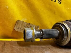 PÓŁOŚ PRZÓD PRZEDNIA PRAWY PRAWA NISSAN QASHQAI II J11 1.2 DIG-T