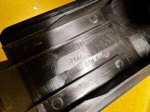 OSŁONA PRZEWODÓW FOTELA FOTELI AUDI A8 D5 4N