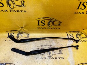 RAMIONA WYCIERACZEK PRZÓD BMW E70 E71