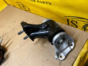 ŁAPA MOCOWANIE PODUSZKA SILNIKA PRAWA FORD BRONCO 2.7 V6 ECOBOOST 21-