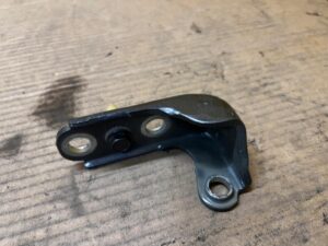 ZAWIAS DRZWI PRZÓD PRAWY GÓRNY FORD EXPLORER VI CARBONIZED GRAY