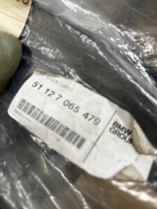 LISTWA OSŁONA PLASTIK ZDERZAKA TYLNEGO TYŁ BMW 3 E46 CABRIO COUPÉ NOWA OEM