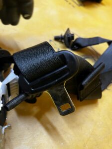 KOMPLET PASY BEZPIECZEŃSTWA TYŁ 3 RZĘDU RZĄD PRAWY LEWY FORD EXPLORER MK6