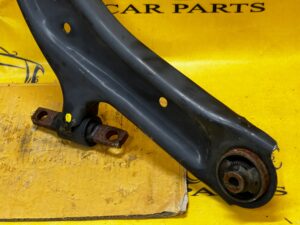 WAHACZ PRAWY PRZÓD DOLNY RENAULT KOLEOS II