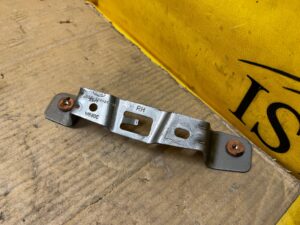 UCHWYT MOCOWANIE WSPORNIK RĄCZKI SŁUPKA B PRAWY FORD EXPLORER VI MK6