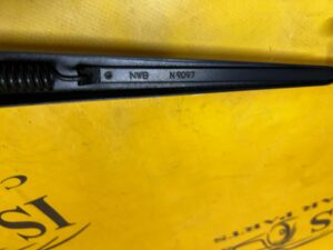 KOMPLET RAMIONA WYCIERACZKI PRZÓD RENAULT KADJAR LIFT