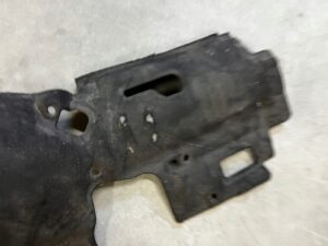 IZOLACJA MATA WYGŁUSZENIE LAND ROVER DISCOVERY 5 V L462