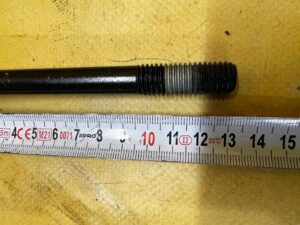 4 X ŚRUBA M12X133 FORD BRONCO 21-