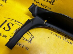 LISTWA OSŁONA PLASTIK PRAWA RANGE ROVER VOGUE L405