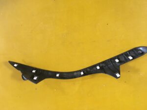 OSŁONA LISTWA BOCZKA LEWY PRZÓD INFINITI Q30