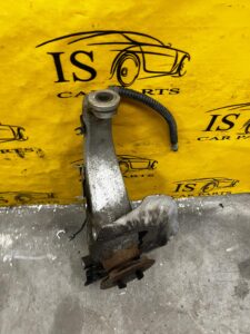 ZWROTNICA PIASTA PRZÓD LEWY PORSCHE CAYENNE II 7P5 GTS 4.8 V8