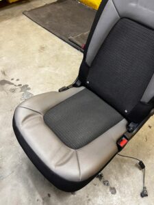 FOTEL TYŁ ŚRODKOWY 2 RZĄD PÓŁSKÓRA CITROEN C4 GRAND PICASSO II