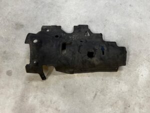 IZOLACJA MATA WYGŁUSZENIE LAND ROVER DISCOVERY 5 V L462