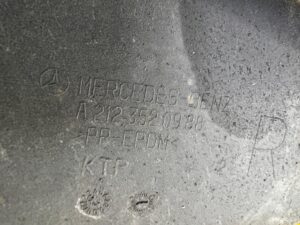 OSŁONA WAHACZA TYŁ PRAWY MERCEDES CLS W218