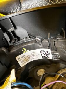 KIEROWNICA SKÓRZANA MULTIFUNKCJA FORD FIESTA MK 8 VIII