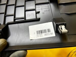 OSŁONA ZAŚLEPKA DOLNA DESKI KONSOLI LEWA CITROEN C4 GRAND PICASSO II