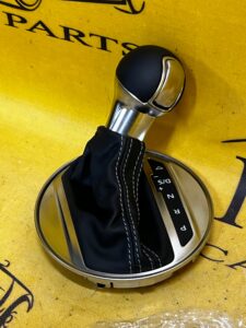 GAŁKA MIESZEK SKRZYNI BIEGÓW AUTOMAT AUDI TT S 8S0