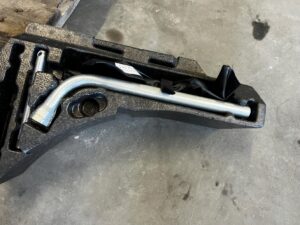 ZESTAW NAPRAWCZY KLUCZ DO KÓŁ PORSCHE MACAN 95B