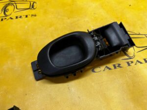 KLAMKA WEWNĘTRZNA RĄCZKA DRZWI LEWA CHEVROLET CORVETTE C5 97-04