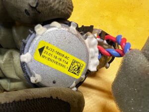 2 X GŁOŚNIK DRZWI LEWY PRAWY LAND ROVER DISCOVERY 5 V L462