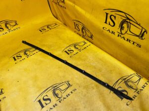 USZCZELKA LISTWA SZYBY CZOŁOWEJ PRZÓD PRAWY FORD EXPLORER VI MK6