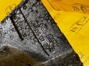 UCHWYT MOCOWANIE CHŁODNICY KANAŁ POWIETRZA PRAWY MERCEDES GL X166 4.7 V8