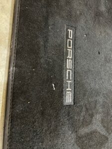 KOMPLET DYWANIKI WYCIERACZKI WELUROWE PORSCHE 911 991 LIFT