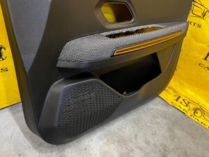 BOCZEK TAPICERKA DRZWI PRAWY PRZÓD DACIA SANDERO III STEPWAY 2023R EU