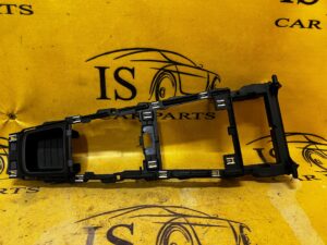 OSŁONA STELAŻ TUNELU ŚRODEK PORSCHE 911 991 LIFT