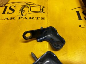 ZAWIASY DRZWI PRAWY PRZÓD FORD KUGA MK3