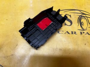 ZAŚLEPKA OSŁONA KLEMY DODATNIEJ PLUSOWEJ MERCEDES GLS X166