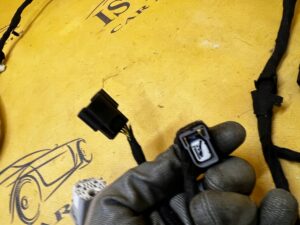 WIĄZKA INSTALACJA ELEKTRYCZNA KAMERY COFANIA FORD BRONCO 21-