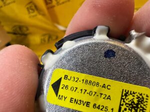 KOMPLET ZESTAW 13 GŁOŚNIKÓW MERIDIAN RANGE ROVER VELAR L560