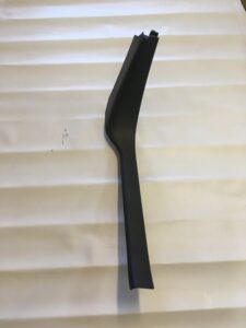 OSŁONA POSZYCIE SŁUPKA P PEUGEOT 3008 I 9685602177