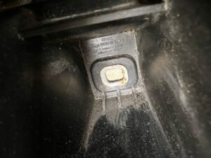 ŚLIZG MOCOWANIE WSPORNIK ZDERZAKA TYŁ MERCEDES GLS X166