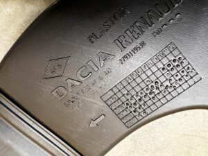 WLOT KANAŁ PRZEWÓD POWIETRZA DACIA DUSTER II 2