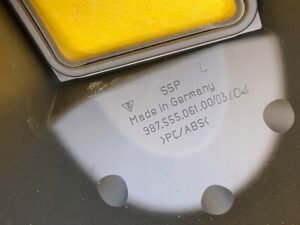 BOCZEK BAGAŻNIKA LEWY TYŁ PORSCHE 987 CAYMAN